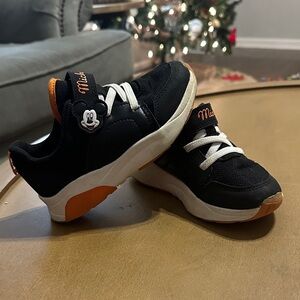 H&M MICKEY MOUSE Black and Orange Kids Sneakers